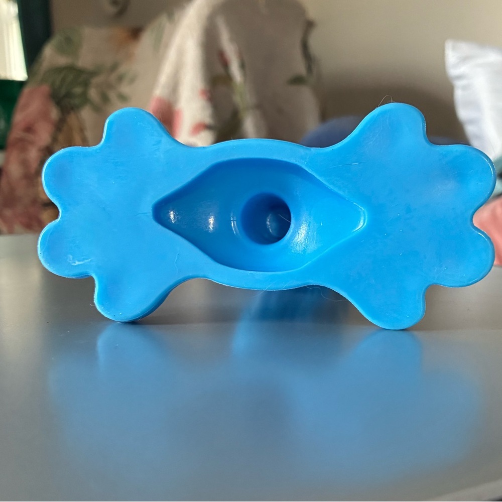 🩵 Blue Rubber Pet Delay Chew Toy - Picture 3 of 14